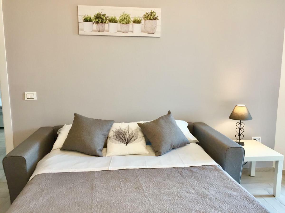 Le Domus Modern Apartments Cagliari Su Forti Dış mekan fotoğraf