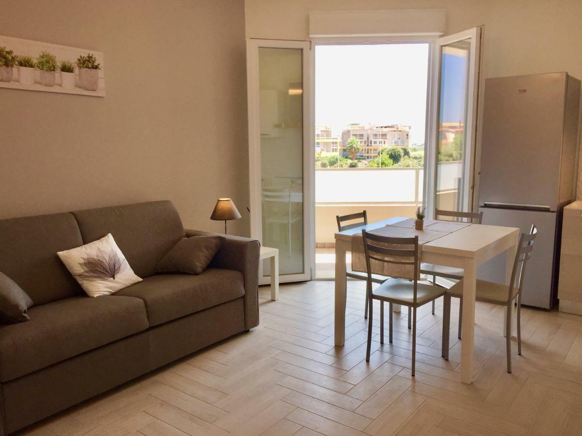 Le Domus Modern Apartments Cagliari Su Forti Dış mekan fotoğraf