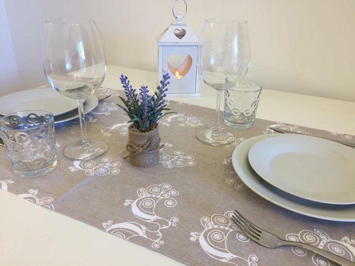 Le Domus Modern Apartments Cagliari Su Forti Dış mekan fotoğraf