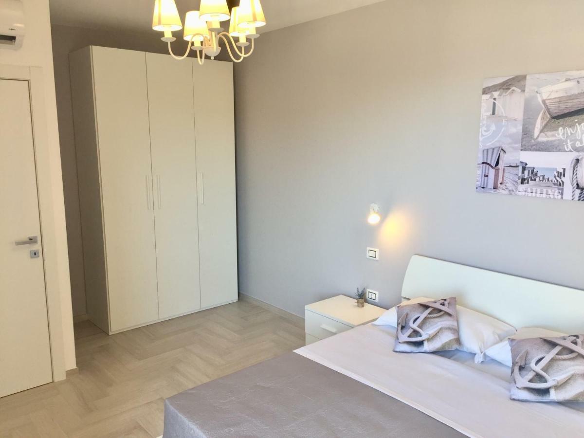 Le Domus Modern Apartments Cagliari Su Forti Dış mekan fotoğraf