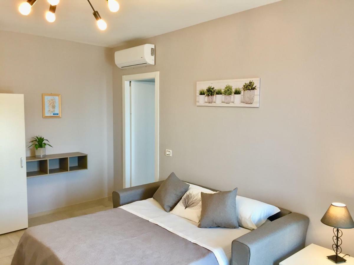 Le Domus Modern Apartments Cagliari Su Forti Dış mekan fotoğraf