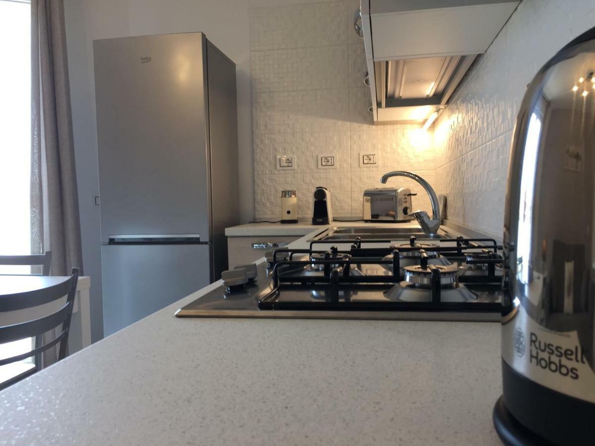 Le Domus Modern Apartments Cagliari Su Forti Dış mekan fotoğraf