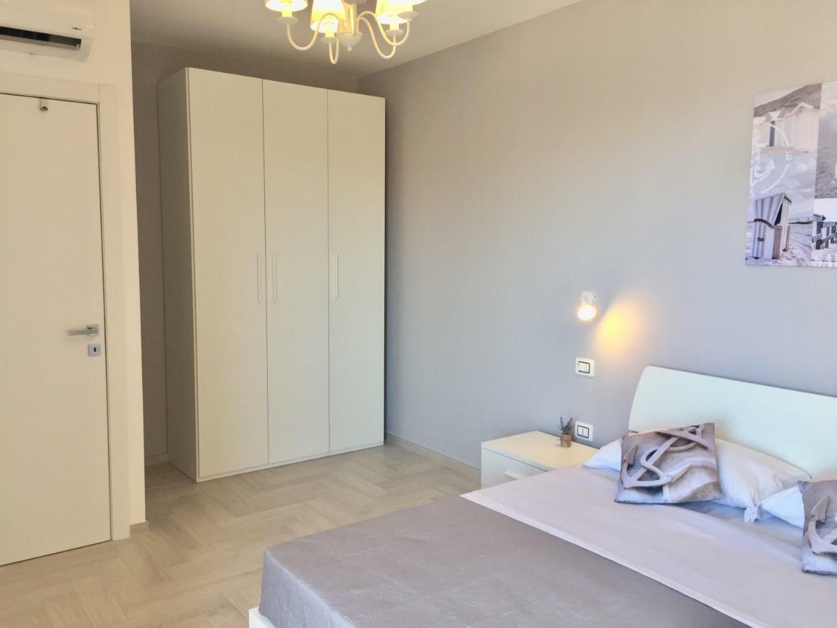 Le Domus Modern Apartments Cagliari Su Forti Dış mekan fotoğraf