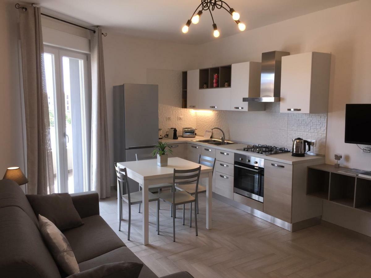 Le Domus Modern Apartments Cagliari Su Forti Dış mekan fotoğraf