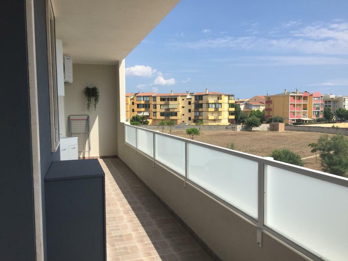 Le Domus Modern Apartments Cagliari Su Forti Dış mekan fotoğraf