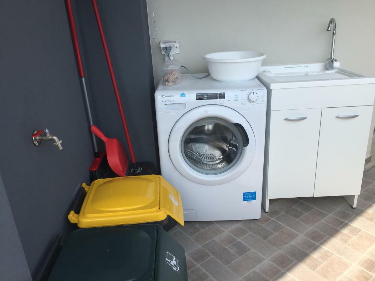 Le Domus Modern Apartments Cagliari Su Forti Dış mekan fotoğraf